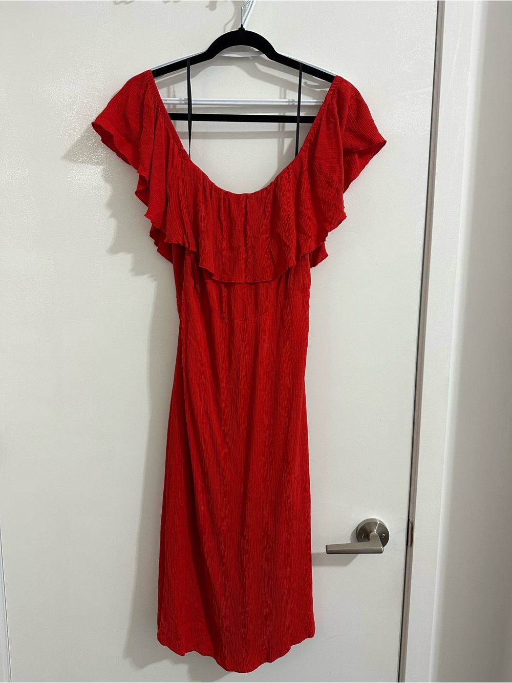 Forever 21 Red Off-Shoulder Dress